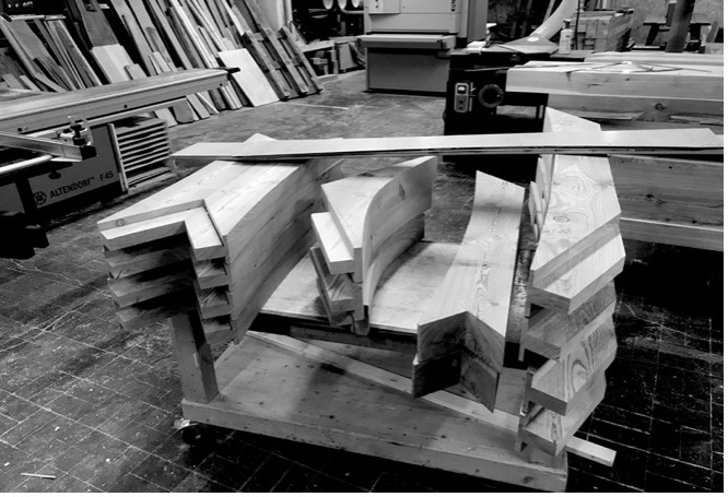 Aperçu des pièces en bois réalisées au sein de l'Atelier Lignum pour la reconstruction d'un rucher